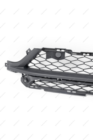 Решетка переднего бампера нижняя LADA Vesta FL Lada LADA 8450040058