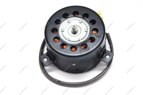 DAEWOO Matiz Электродвигатель вентилятора (03391-1320) GM GM 93741007