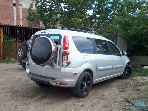 Кронштейн держатель запасного колеса "Поворотный" LADA Largus/Лада Ларгус цвет серебристый Дополнительное оборудование Россия LS-KP-01N-S