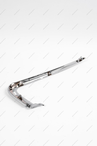 Молдинг LADA Vesta/Веста переднего бампера верхний правый хром Lada LADA 8450031564