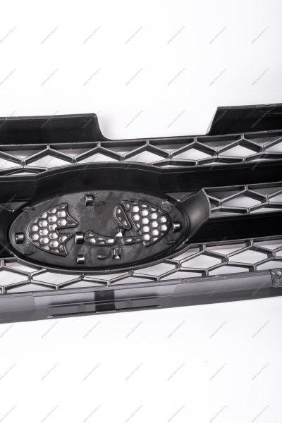 Решетка радиатора LADA Vesta/SW/ SW Cross (накладка) (комплектация люкс) ( Сызрань) Lada LADA 8450008666