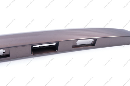 Накладка крышки багажника крашеная 496 ФАНТОМ Lada Vesta/ SW/ SW Cross (без отв. под камеру) Lada LADA 8450008390-496