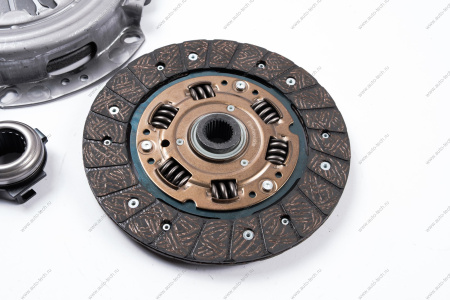 Комплект сцепления Renault Logan, Sandero I/II 1.6 K7M, Lada Largus 1.6 K7M 200 мм, 26 шлицов,трос. привод, с выжимным подшипником (в упак. LECAR) Lada LADA LECAR000170416