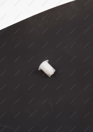 Клипса RENAULT Sandero Stepway/Vesta порога/молдинга Renault RENAULT 7703081184