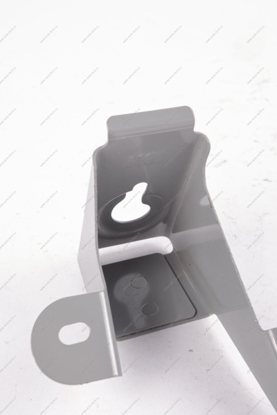 Кронштейн крепления переднего буфера капота правый (FL) LADA GRANTA 2018- Lada LADA 8450104270