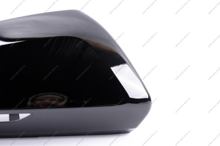 Накладка зеркала правого в цвет 672 Пантера (черный) LADA Vesta FL Lada LADA 8460008990-672