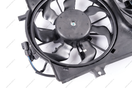 Электровентилятор охлаждения для а/м L-A 2170 с конд Halla с кожухом, 2 вент Gamma GAMMA GMEMR-19135