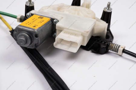 Электростеклоподъемник LADA Vesta NG передней двери правый 6 контактов (без упаковки) (BROSE) Lada LADA 8450040354