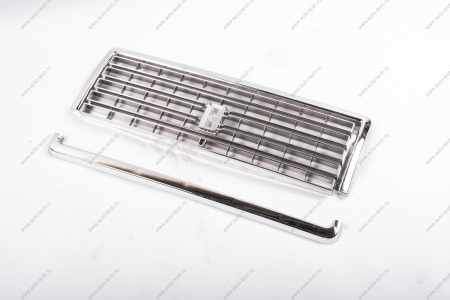 Решетка радиатора ВАЗ-2107 + молдинг 21070-8402104-02 (хром) пластик к-т ДЗА LADA 21070-8401014-02