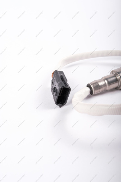 Датчик концентрации кислорода двигат. (H4M) (белый)Lada XRAY Renault RENAULT 226905987R