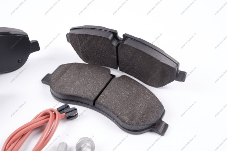 Тормозные колодки дисковые передн. Ford Transit VIII 13- (с задними одинарными шинами) MARSHALL Marshall M2625602