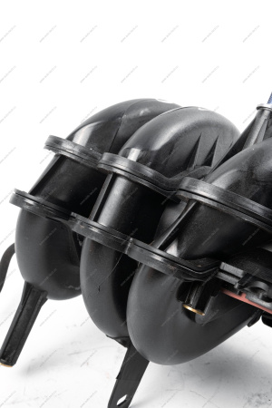 Коллектор впускной Рено Логан 1,6 8кл. K7M-812 с датчиком абсолют. давления 223650035R и темп. 7700101451 Renault RENAULT 7700273860