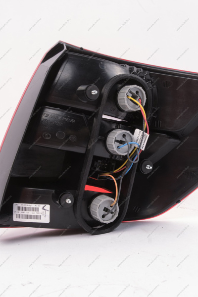 Фонарь ВАЗ-2190 задний левый (седан) (Автосвет) (упак. ОАТ) Lada LADA 21900371601190