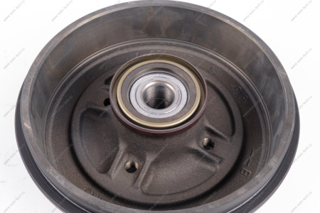 Барабан тормозной с подшипником в сборе с АБС LADA Vesta Lada LADA 8450044592