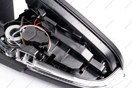 Зеркало наружное левое (без накладки 8460008989) LADA Vesta FL Lada LADA 8460008987