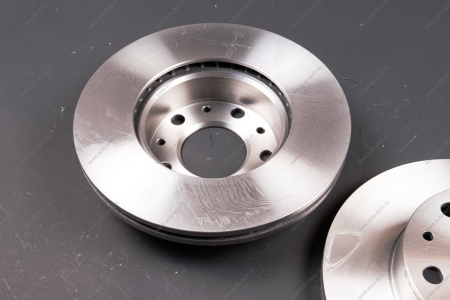 Диск тормозной передний BOSCH 0986479S70