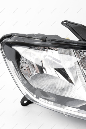 Фара правая RENAULT Logan/Рено Логан 2014- лампа H7 ALRU Renault RENAULT 260105559R