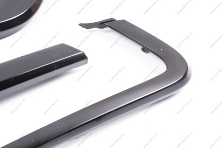 Молдинги LADA Vesta переднего бампера комплект 4 шт.к-т ЧЕРНЫЕ глянец Gamma GAMMA 8450008669/70/23/22 черный глянец