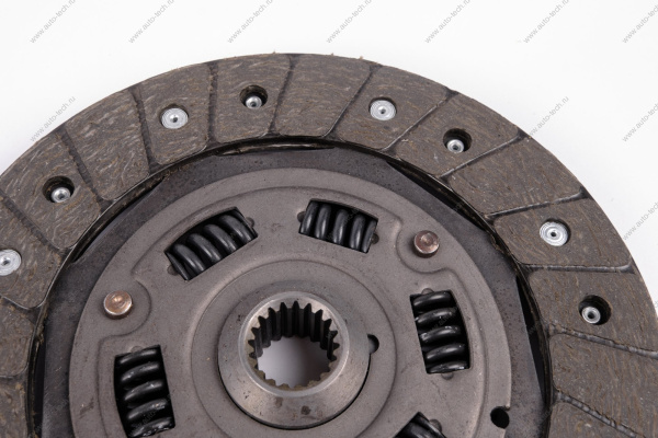 Комплект сцепления (корзина, диск, подш.) ВАЗ-2108-2115 LADA LADA 21090160100000