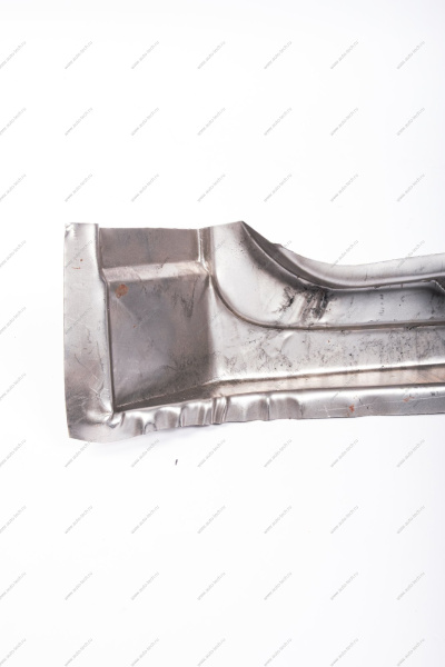 Накладка передней стойки ВАЗ-2105 левая Kamaz KAMAZ 21050540112526