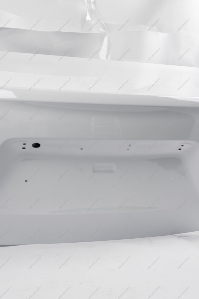 Крышка багажника (FL) LADA GRANTA 2018- (седан) 221 Ледниковый ( белый ) LADA 8450104268-221