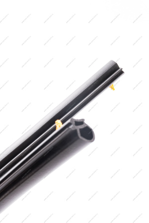 Уплотнитель капота ВАЗ-2190 передний Lada LADA 8450101372