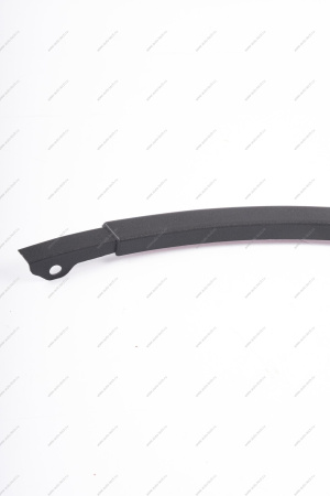 Молдинг переднего правого крыла (на арку) LADA Largus/RENAULT Logan 04-13 под брызговик Lada LADA 6001548286