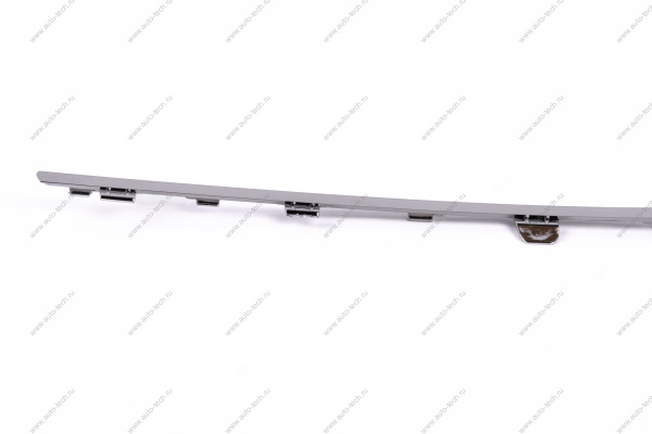 Молдинг решетки радиатора передний верхний правый (хром) Lada Vesta NG Lada LADA 8450041497