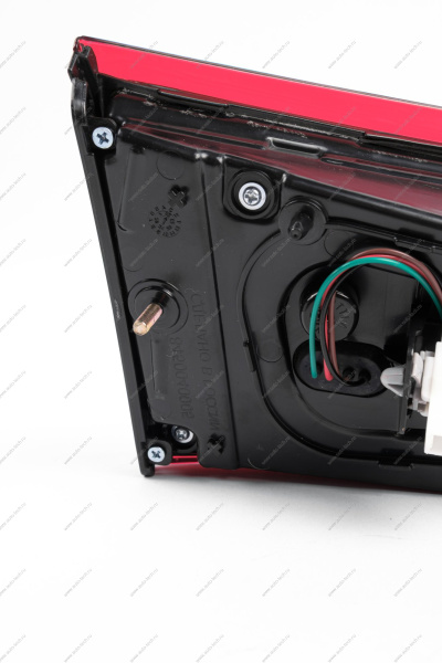 Фонарь задний внутренний правый светодиодный LADA Vesta FL Россия Россия 8450040004