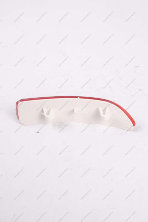 Катафот заднего бампера левый RENAULT Logan/Рено Логан (плас) после 2010 Renault RENAULT 8200751779 Катафот заднего бампера левый RENAULT Logan/Рено Логан (плас) после 2010 Renault RENAULT 8200751779