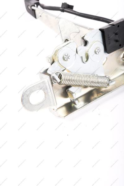 Замок капота с выключателем сигнализации открытого положения LADA Vesta/Веста АвтоВАЗ LADA 8450030956