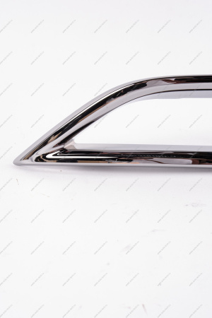 Вставка заднего бампера нижняя левая LADA Vesta NG Lada LADA 8450040765