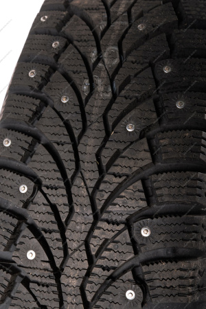 Автошина зимняя шипованная FORMULA ICE 185/65/15 +диск колесный 403005459R 1шт Pirelli LADA 99995711856515
