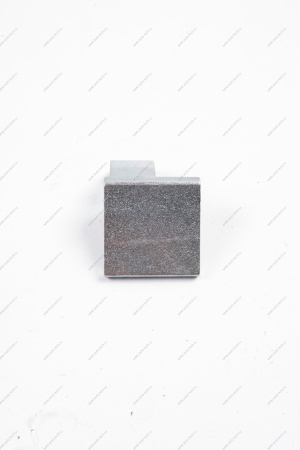 Звено подвижное петли передней/задней двери нижнее левое ВАЗ-1118 Lada LADA 11180610601830