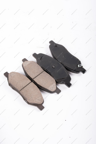 Колодка тормозная ВАЗ LADA Vesta NG 23- передняя (к-т 4шт) Sangsin brake SANGSIN BRAKE SP1383