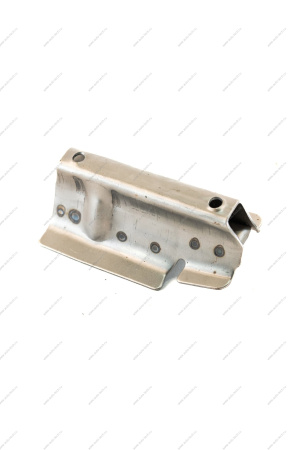 Поддомкратник ВАЗ-2121 задний правый (кронштейн) Тольятти Тольятти 21210510141065