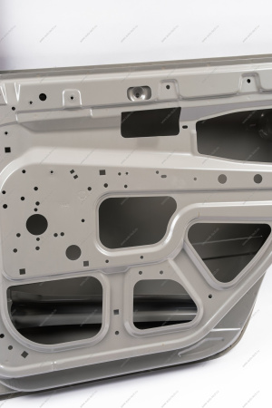 Дверь ВАЗ-1118/2190 задняя правая с брусом безопасности и прокладкой изоляционной (катафорезный грунт) Lada LADA 11180620001485