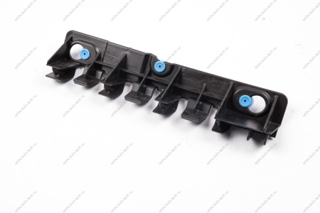 Кронштейн Lada LARGUS заднего бампера правый Renault RENAULT 8200846262