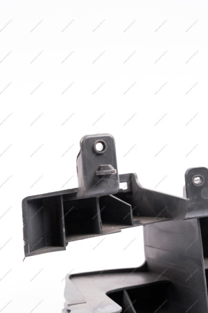 Усилитель заднего бампера левый LADA Largus (,Полад, г.Тольятти) RENAULT 8200832181