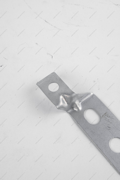 Кронштейн LADA Vesta крепления переднего крыла правый Lada LADA 8450008588