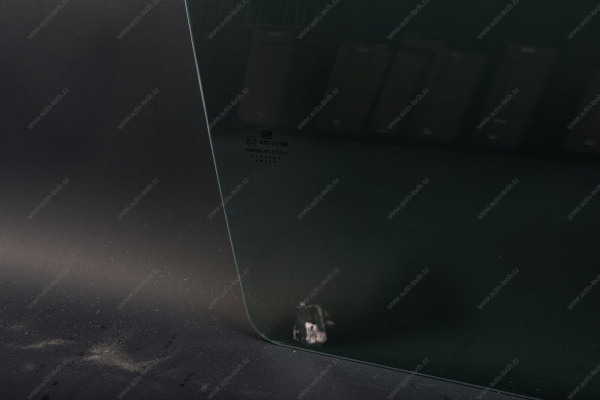 Стекло LADA Vesta опускное передней двери правое тонирован (Tinted) Lada LADA 8450045190