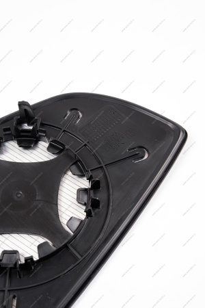 Зеркальный элемент Lada Largus FL/Vesta с обогревом левый Lada LADA 8450108106