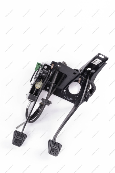 Педаль сцепления и тормоза в сборе (педальный узел) ВАЗ-2190 Lada LADA 21901160200650