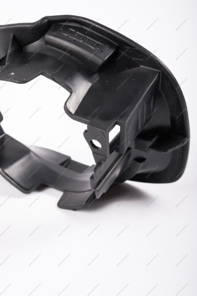 Держатель птф правый RENAULT Duster/Рено Дастер (пласт) Renault RENAULT 6001549321