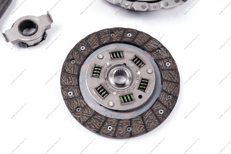 Комплект сцепления (корзина, диск, подш.) ВАЗ-2108-2115 AVTOPRIBOR LADA LADA 21090160100082