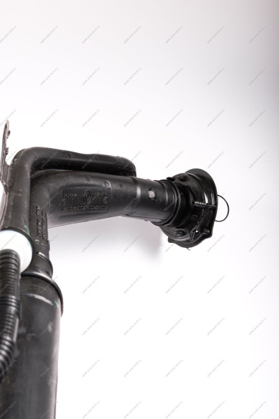 Бак топливный инжекторный пластик в сборе с ЭБН LADA Largus (р3м,р4м) ( без упаковки) Lada LADA 8450009499