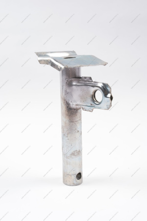 Кр-н бампера ВАЗ-2105 правый Lada LADA 21050-2803016-00