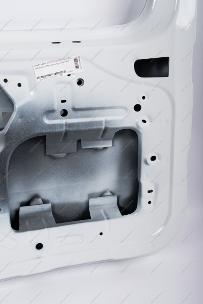 Дверь багажника LADA Largus (FL) NEW левая крашеная 221 Ледниковый (с окном, с отв под камеру) Lada LADA 8450013091-221