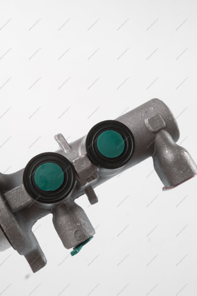 Цилиндр главный гидропривода тормозов ВАЗ-2190 Lada LADA 8460018716