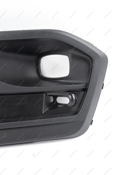 Облицовка ПТФ левая LADA Vesta FL Lada LADA 8450040753